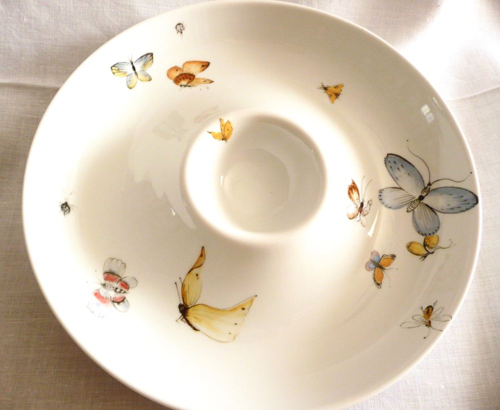 Serving piece in porcelain 13 12 round