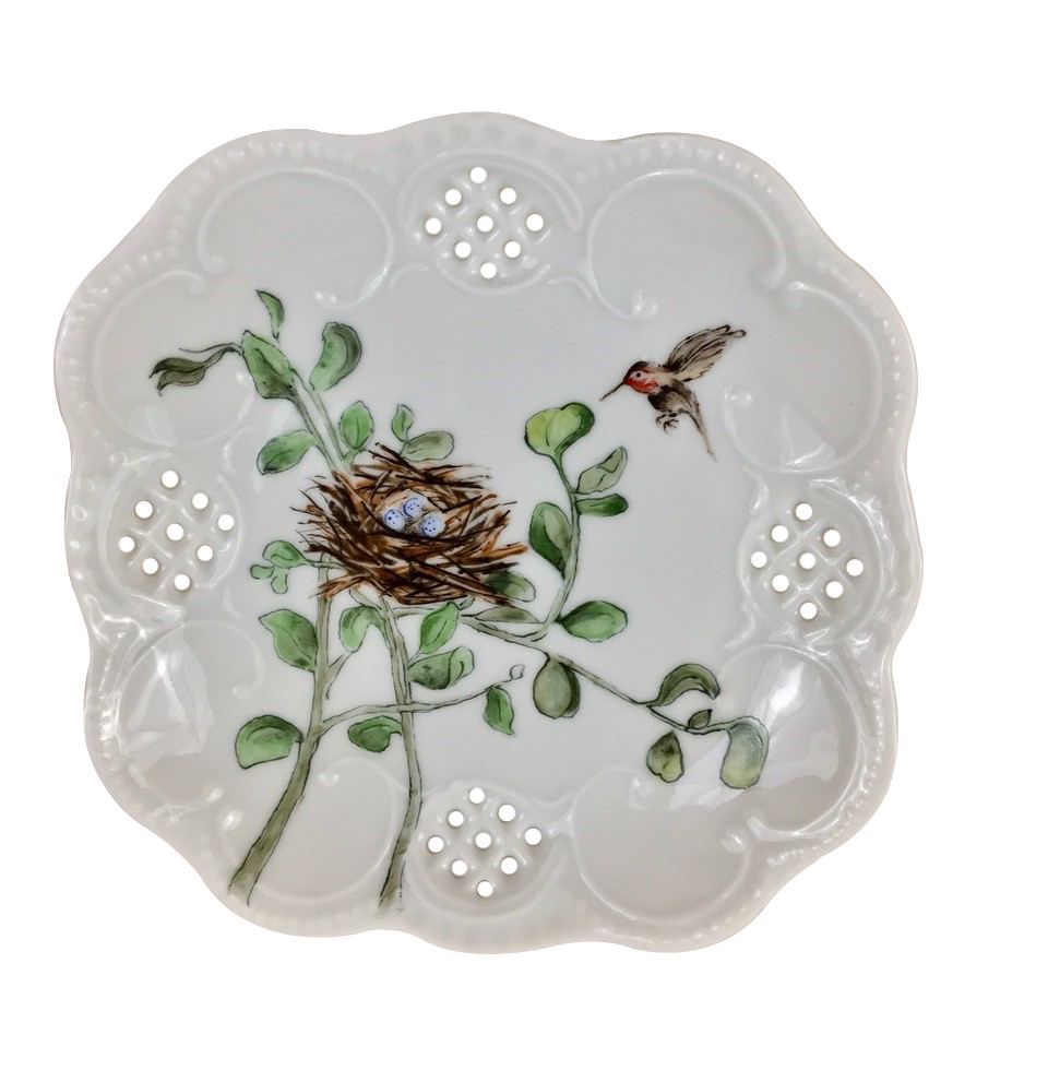 4.5" reticulated dish, bird's nest